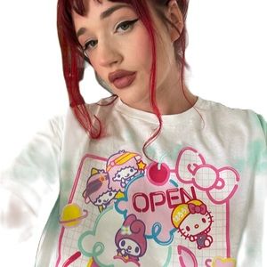 Hello Kitty Ice Cream Crop Top🐈‍⬛🍦